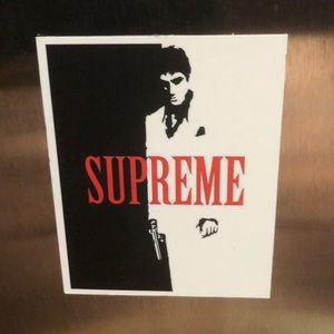 Supreme magnet (Scarface)